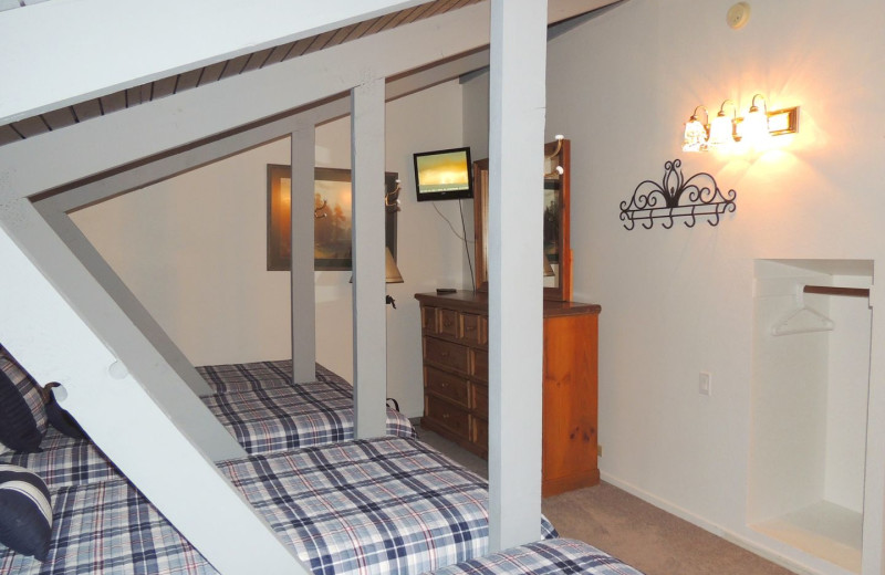 Rental bedroom at Seasons 4 Condominium Rentals.