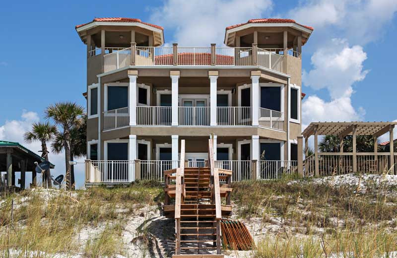 Spend your next family vacation in one of Southern's grand beachfront homes.