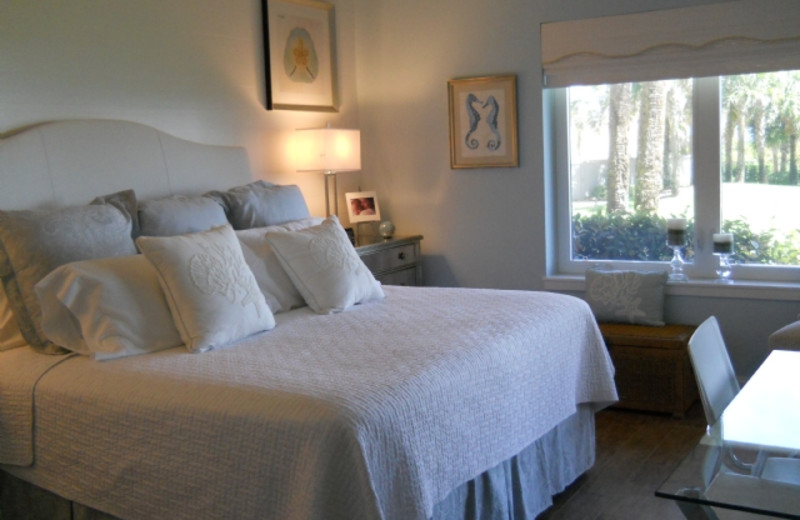 Rental bedroom at Amelia Island Rentals, Inc.