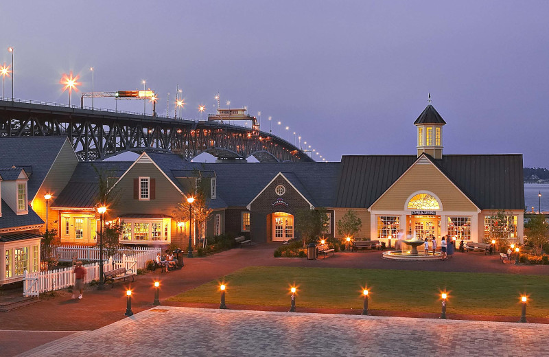 Exterior view of King's Creek Plantation.