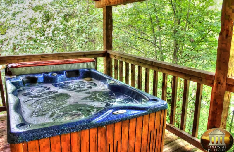 Cabin hot tub at TNT Cabin Rentals.