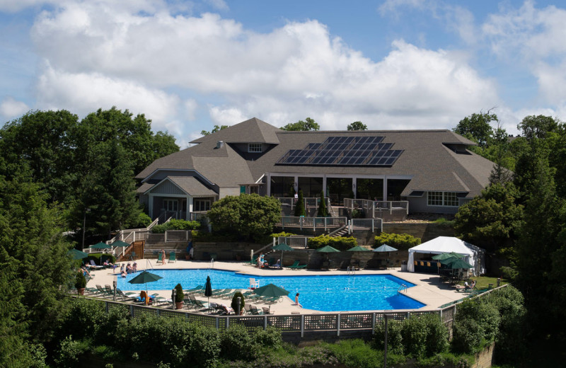 Outdoor pool at Wintergreen Resort.