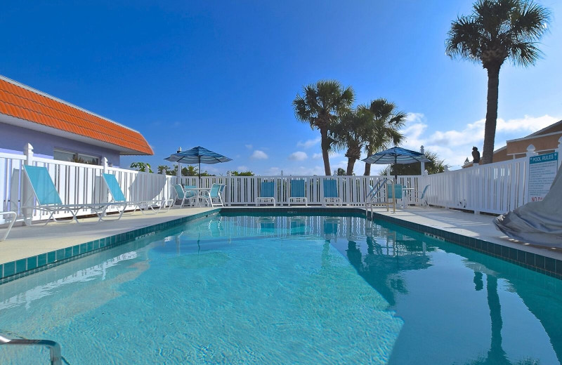 Outdoor pool at A Beach Retreat.