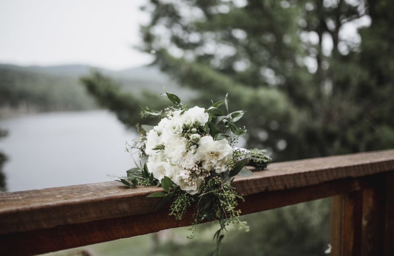 Wedding bouquet at Golden Beach Resort.