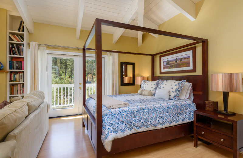 Guest room at Meadowlark Country House.