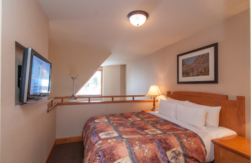 Guest bedroom at Hidden Ridge Resort.