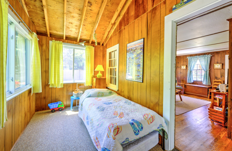 Rental bedroom at Beach Realty.