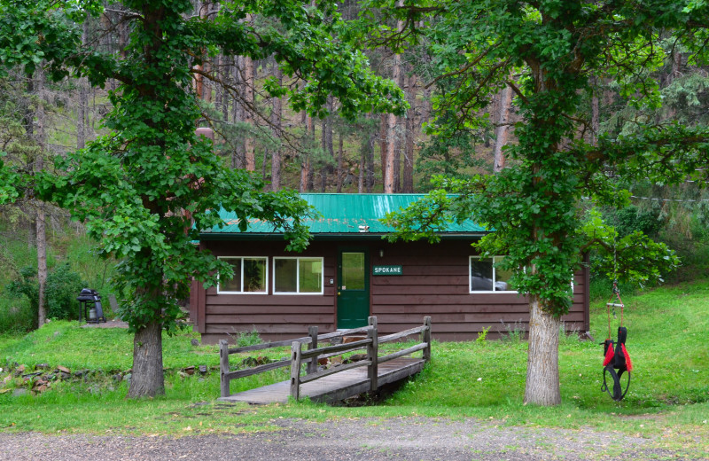 Cabin exterior at Backroads Inn and Cabins.