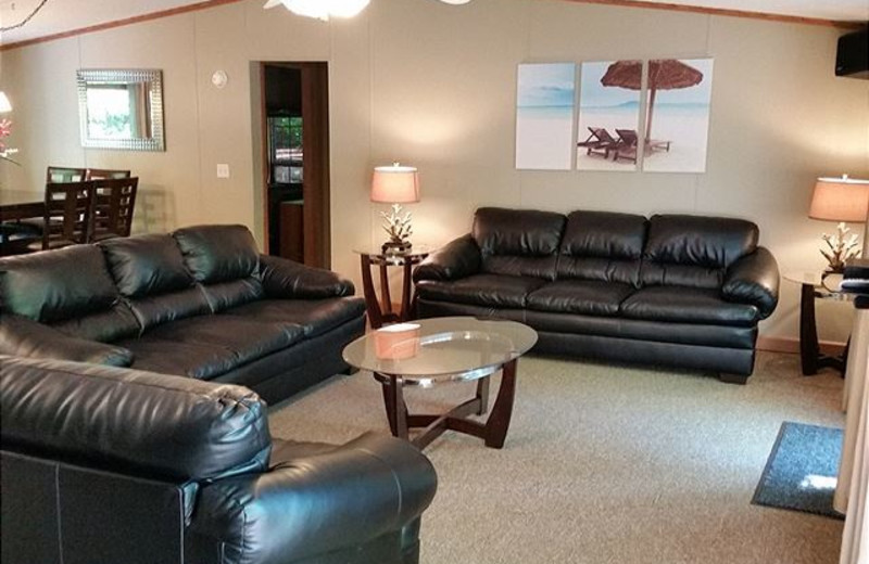 PutinBay Vacation Rentals House Island Club 104 RAL