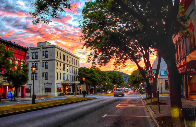 Sunset at Penn Wells Hotel & Lodge.