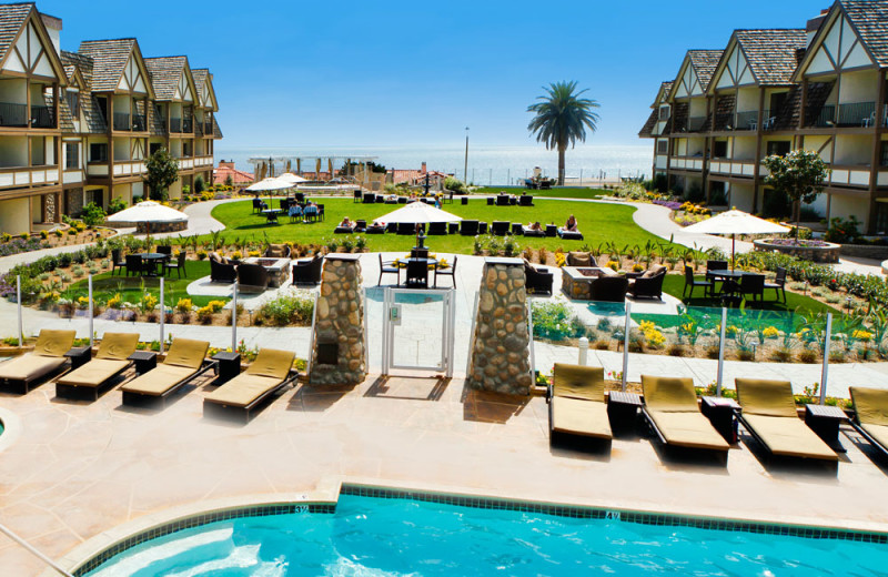 Courtyard at the Carlsbad Inn Beach Resort