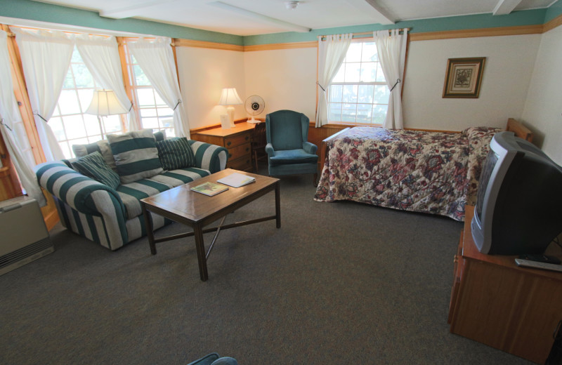 The New England Inn & Lodge (North Conway, NH) Resort Reviews