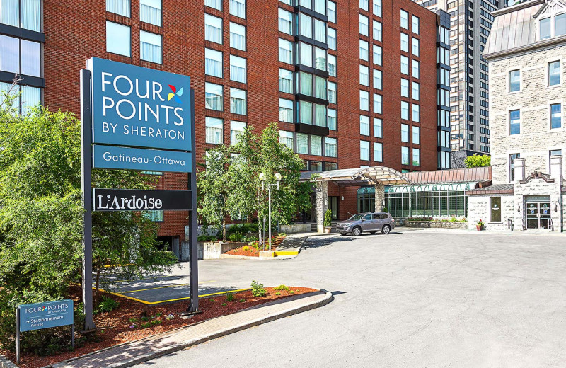 Exterior view of Four Points by Sheraton & Conference Centre Gatineau - Ottawa.