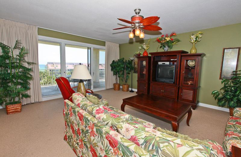 Rental living room at Sterling Shores.