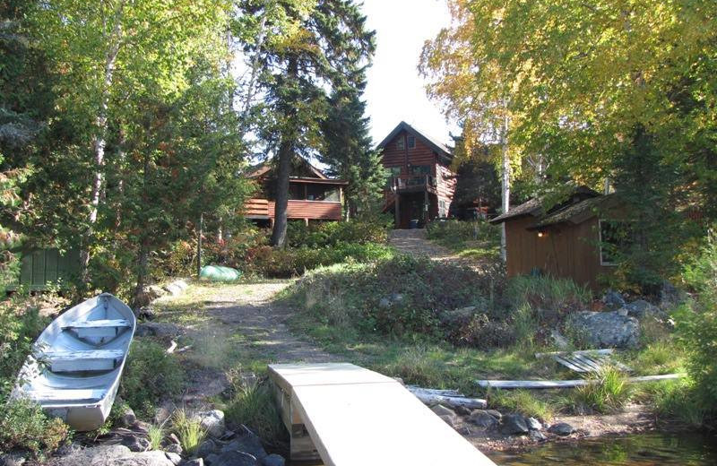 Exterior view of Big Bear Lodge and Cabins.