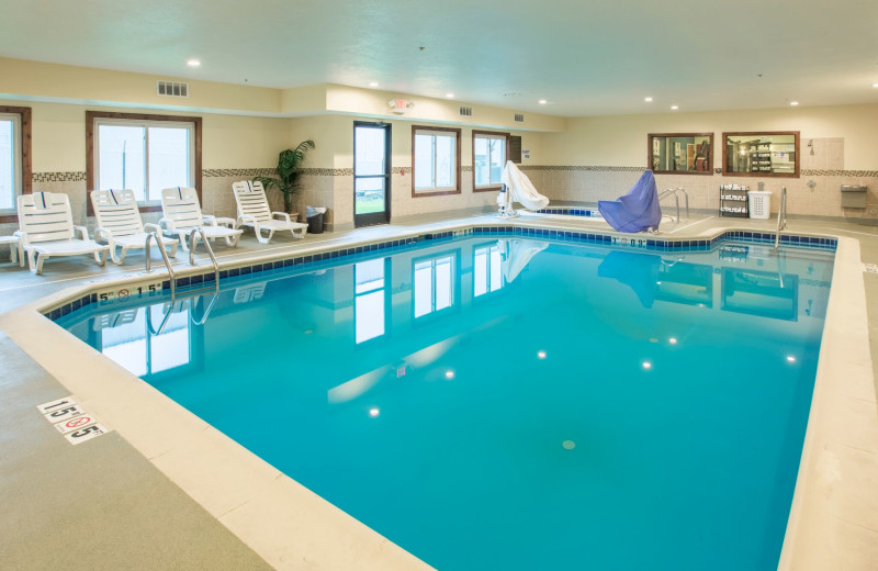 Indoor pool at Comfort Suites Benton Harbor.