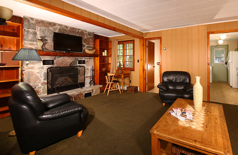 Guest living room at Oakwood Resort.