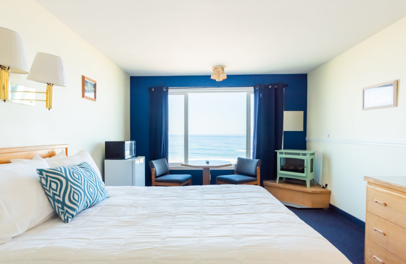 Guest room at Seagull Beachfront INN.