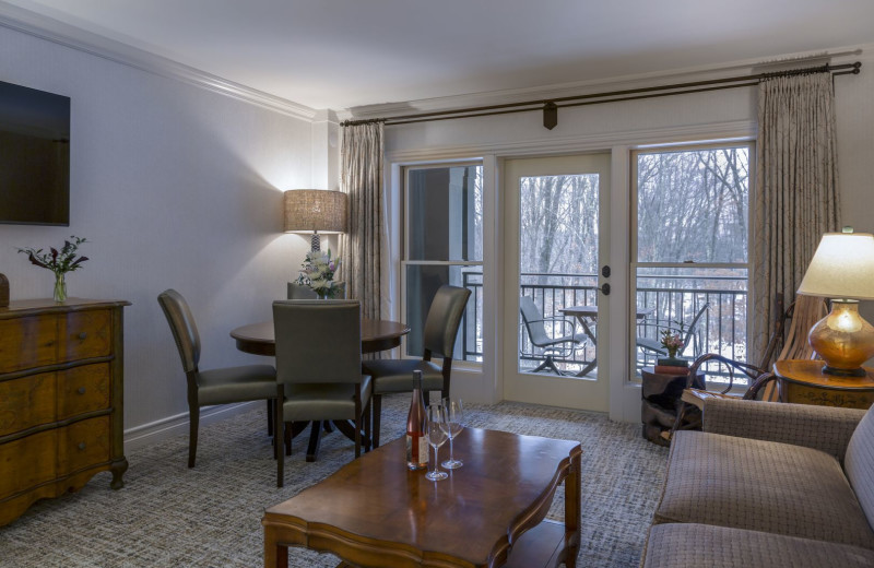 Guest room at The Lodge at Woodloch.