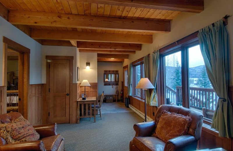 Guest living room at Vista Verde Ranch.