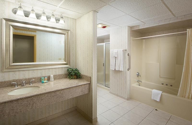 Guest bathroom at Villa Roma Resort and Conference Center.