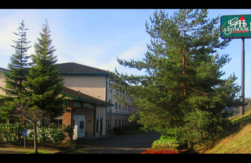 Exterior view of Auburn Guest House.