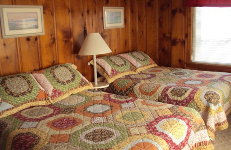 Cottage bedroom at Shawnee Bay Resort.