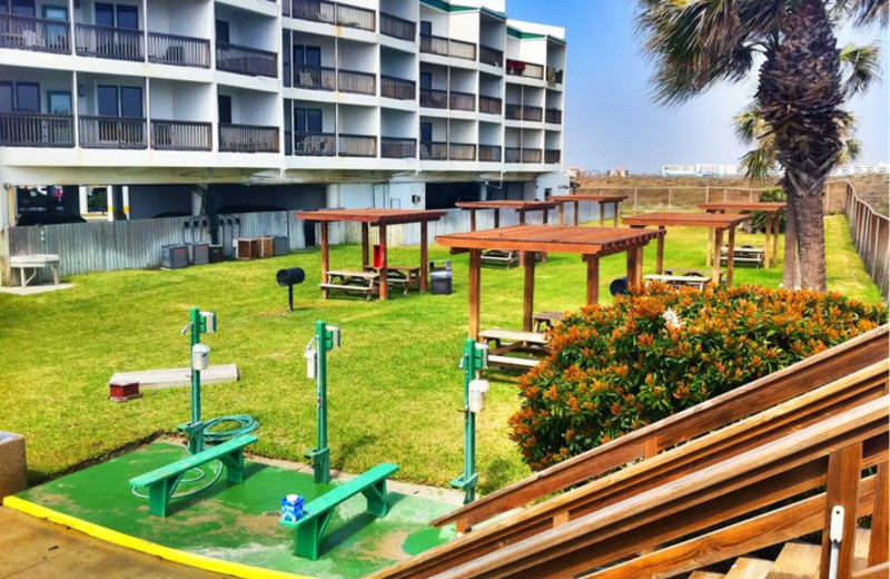 Picnic Area at Port Royal Ocean Resort