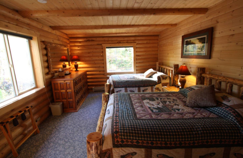 Guest room at Alaska Heavenly Lodge.