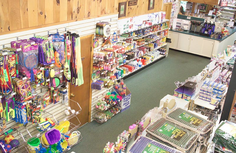 Gift shop at Lake George RV Park.