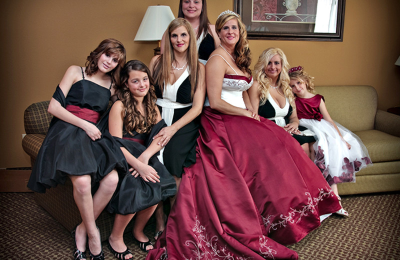 Bridal party at Mountain Lodge & Conference.