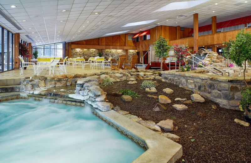 Pool at Cove Haven Entertainment Resorts.