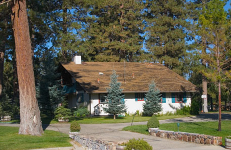 Chalet exterior at Inn Der Bach.