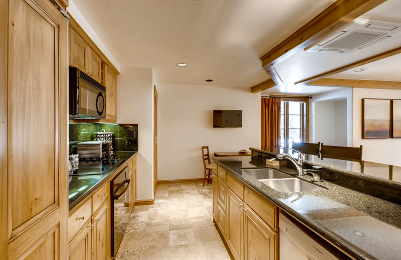 Guest kitchen at Vail Mountain Lodge & Spa.