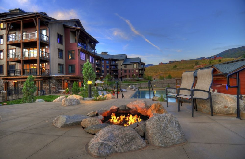 Fire pit at Trailhead Lodge.