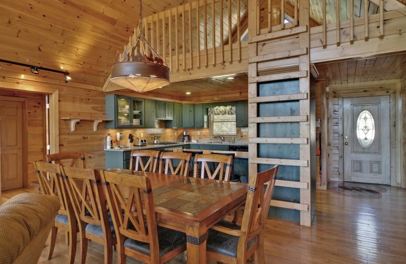 Cabin dining room at Southern Comfort Cabin Rentals.