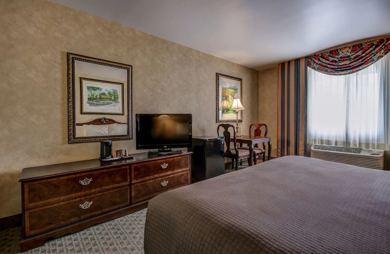 Guest room at The Irish Cottage Inn & Suites.