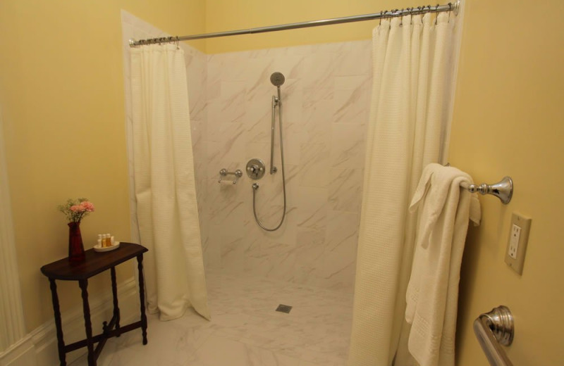 Guest bathroom at Hennessey House Bed & Breakfast.