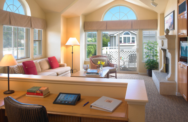 Guest living room at Beach House Half Moon Bay.