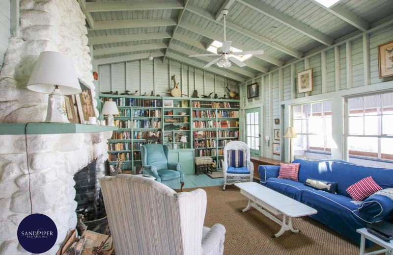 Rental living room at Sandpiper Rentals.