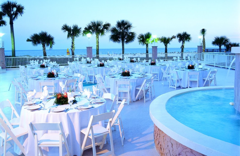 Outdoor dining at Perdido Beach Resort.