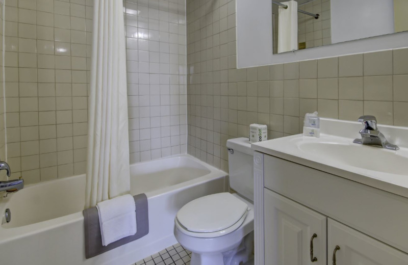 Guest bathroom at Crystal Sands Motel.