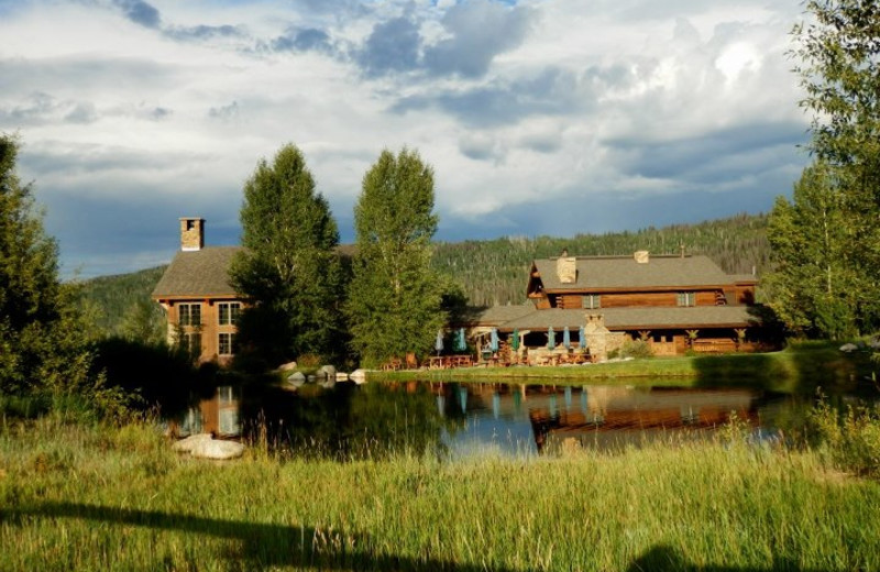 Exterior view of Vista Verde Ranch.