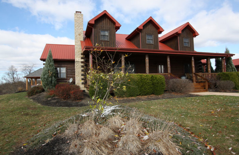 Chalet exterior view at Old Man Cave Chalets.