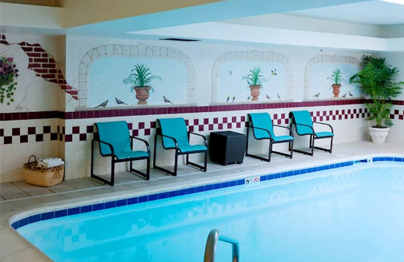 Indoor pool at Residence Inn Kansas City Country Club Plaza.