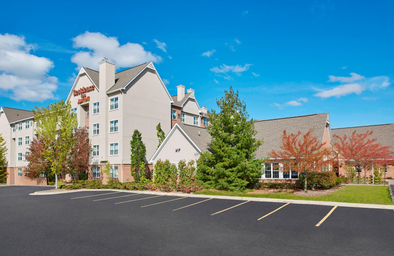 Exterior view of Residence Inn Detroit Novi.