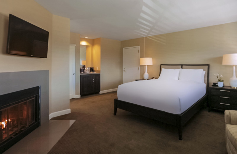 Guest room at Cupertino Hotel.