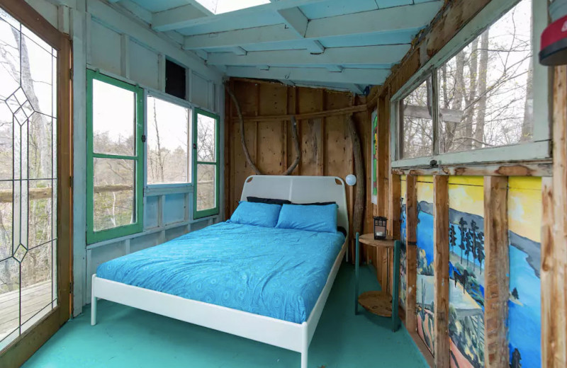 Cottage bedroom at Bobs Lake Cottages.