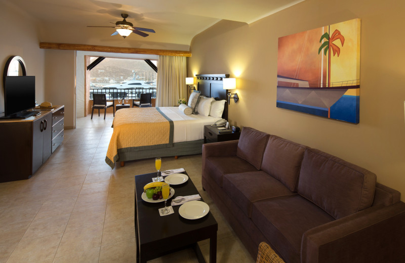 Guest room at Tesoro Los Cabos.