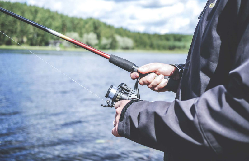 Fishing at Amazing Branson Cabin Rentals - RentBranson.
